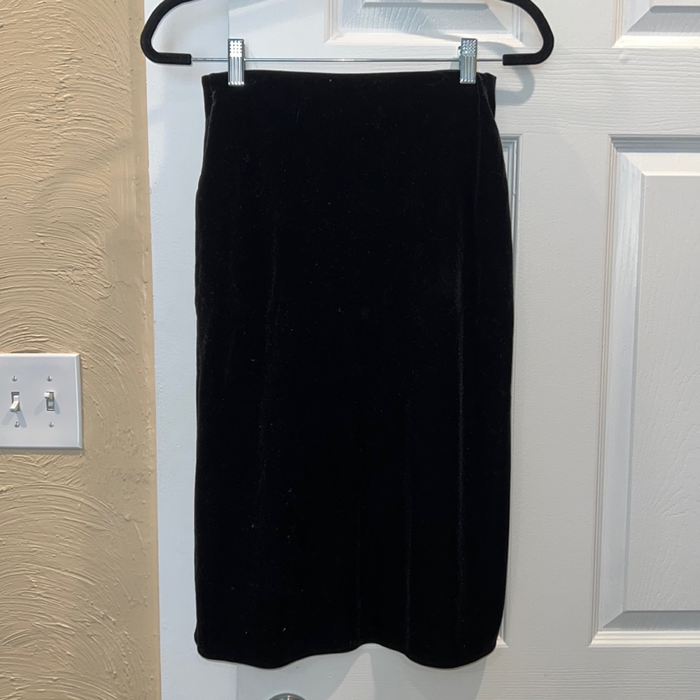 Black velvet midi skirt with slit